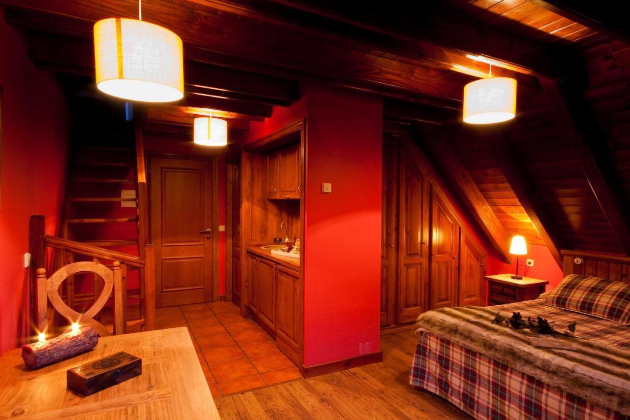Gran Chalet Hotel & Petit Spa 维耶拉 客房 照片