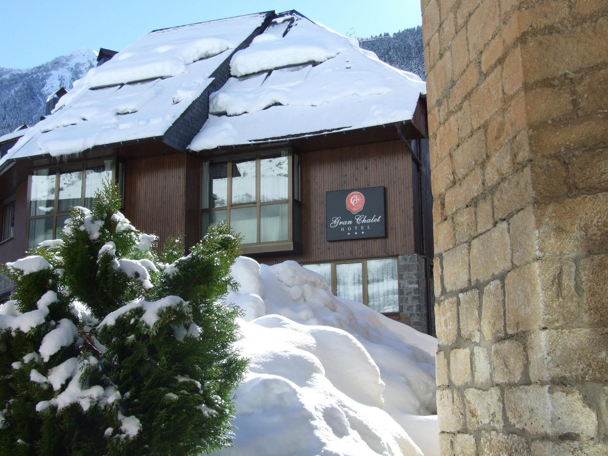 Gran Chalet Hotel & Petit Spa 维耶拉 外观 照片