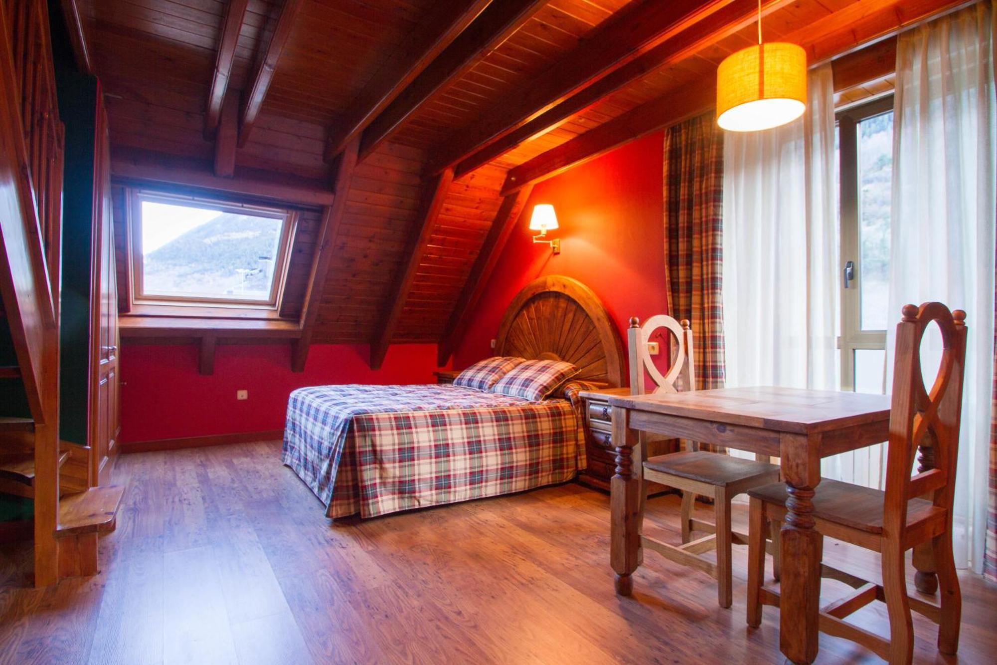 Gran Chalet Hotel & Petit Spa 维耶拉 外观 照片