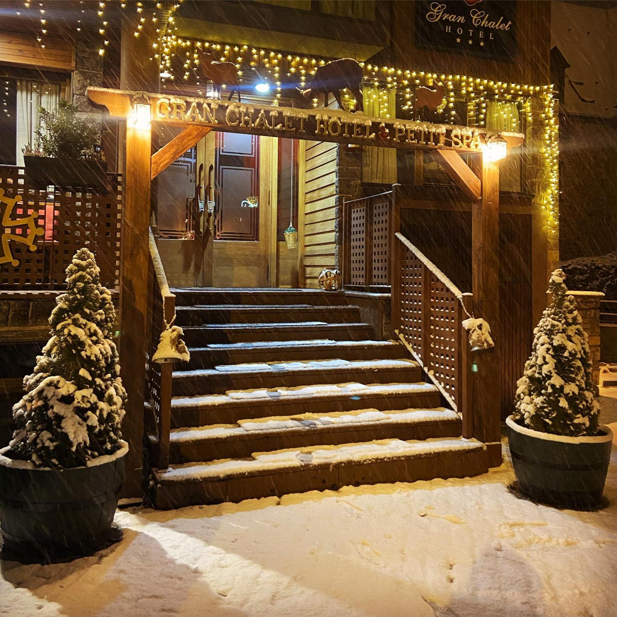 Gran Chalet Hotel & Petit Spa 维耶拉 外观 照片