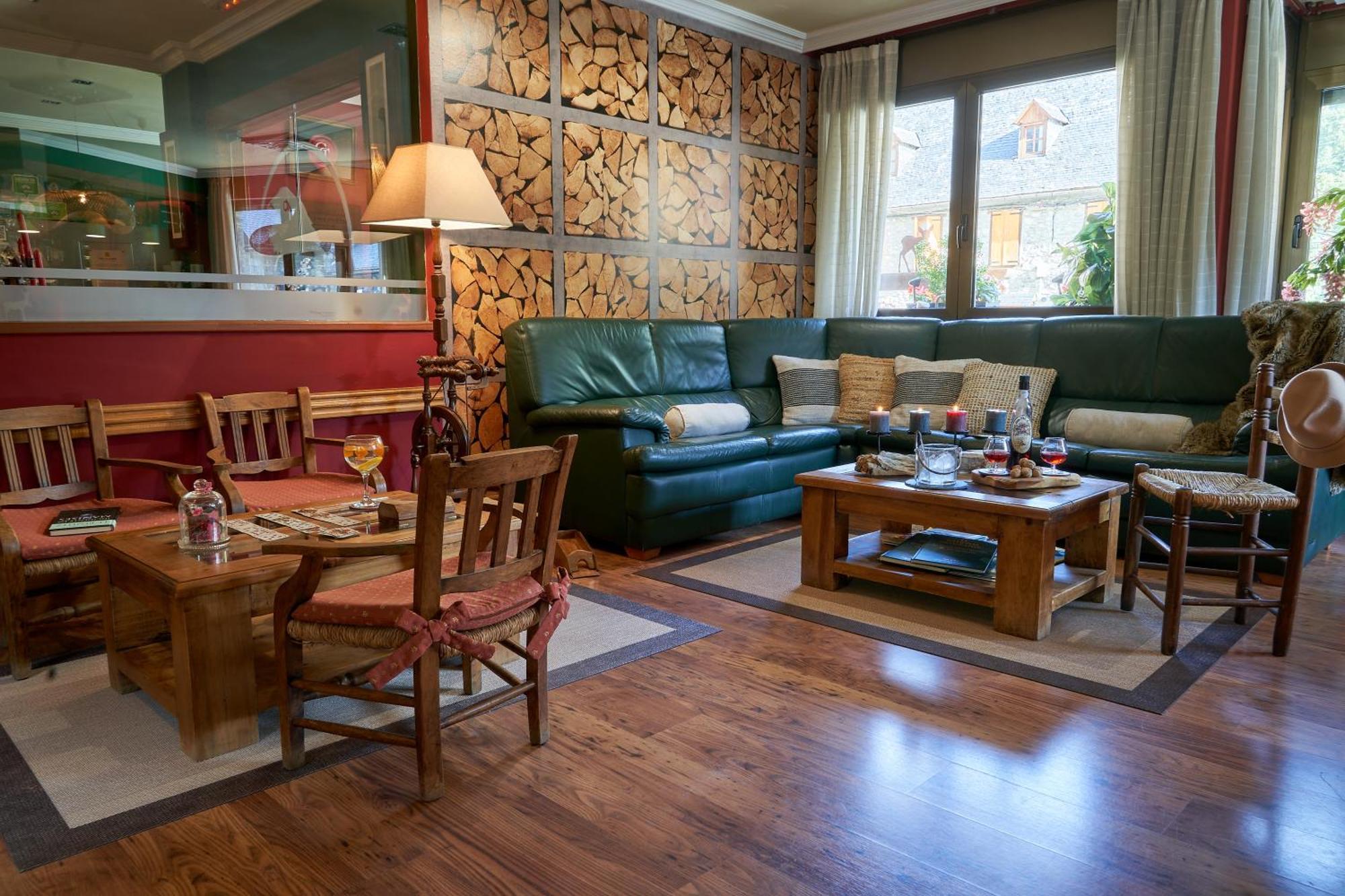 Gran Chalet Hotel & Petit Spa 维耶拉 外观 照片